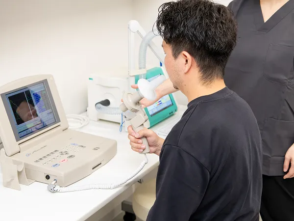 肺機能検査（ スパイロメトリー ）